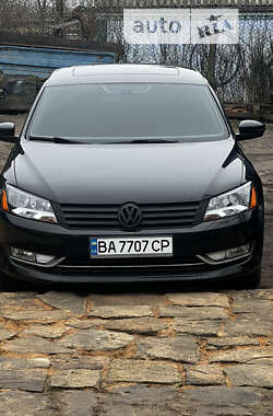 Седан Volkswagen Passat 2013 в Устиновке