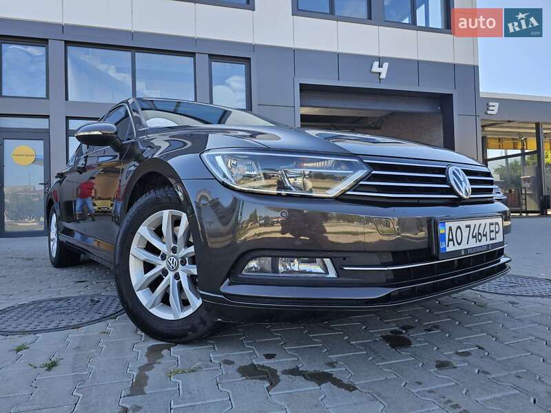 Седан Volkswagen Passat 2015 в Берегово