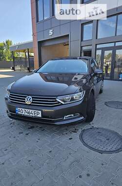 Седан Volkswagen Passat 2015 в Берегово