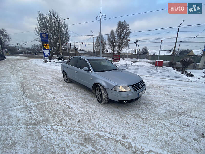 Седан Volkswagen Passat 2002 в Запорожье