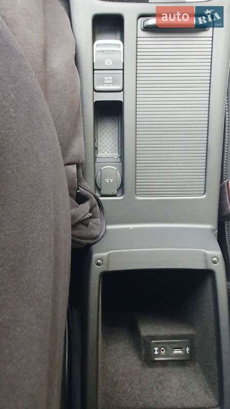 Универсал Volkswagen Passat 2017 в Самборе фото 54 Универсал Volkswagen Passat 2017 в Самборе