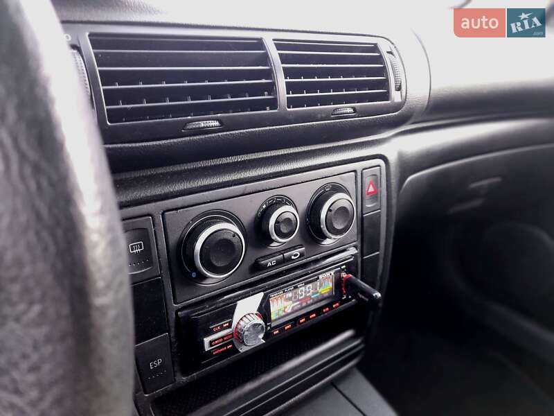 Универсал Volkswagen Passat 2001 в Полтаве