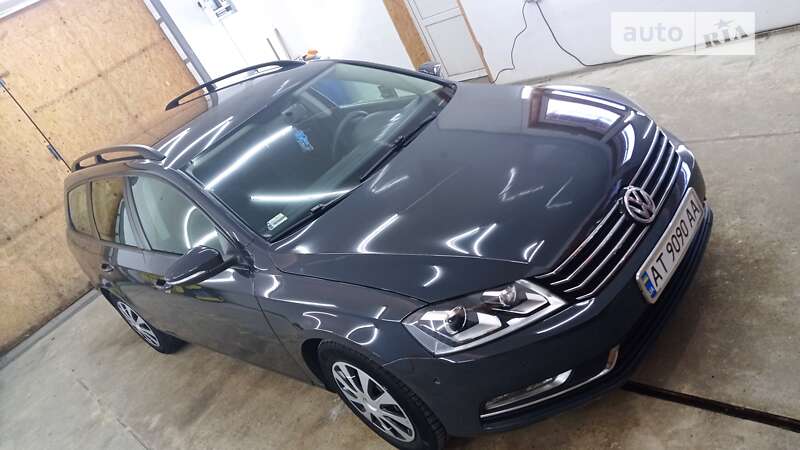 Универсал Volkswagen Passat 2012 в Калуше