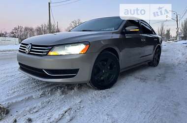 Седан Volkswagen Passat 2014 в Краматорську