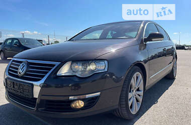 Седан Volkswagen Passat 2006 в Луцке