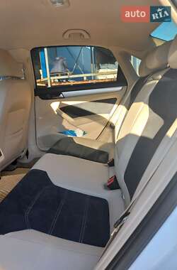 Седан Volkswagen Passat 2012 в Києві