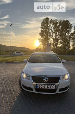 Универсал Volkswagen Passat 2009 в Львове