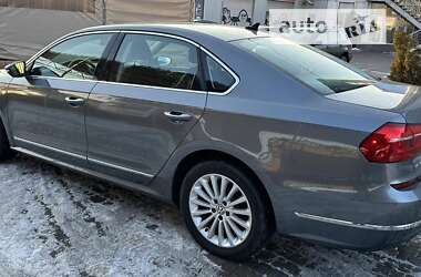 Седан Volkswagen Passat 2016 в Кривом Роге