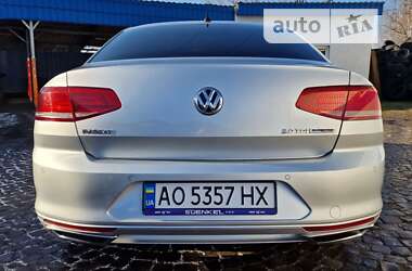 Седан Volkswagen Passat 2014 в Мукачевому