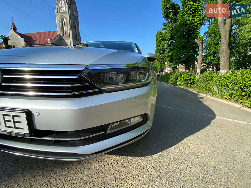 Універсал Volkswagen Passat 2016 в Чернівцях