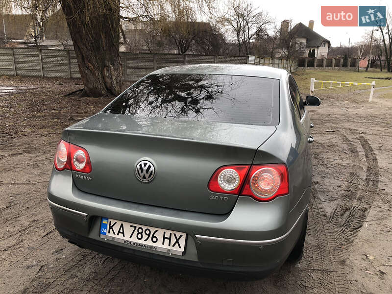 Седан Volkswagen Passat 2008 в Києві