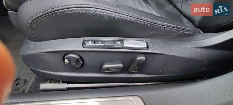 Седан Volkswagen Passat 2017 в Києві