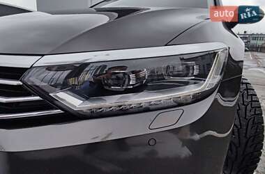 Седан Volkswagen Passat 2017 в 