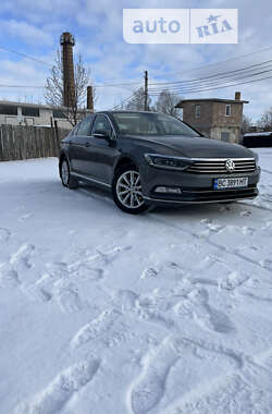 Седан Volkswagen Passat 2017 в Бориславі