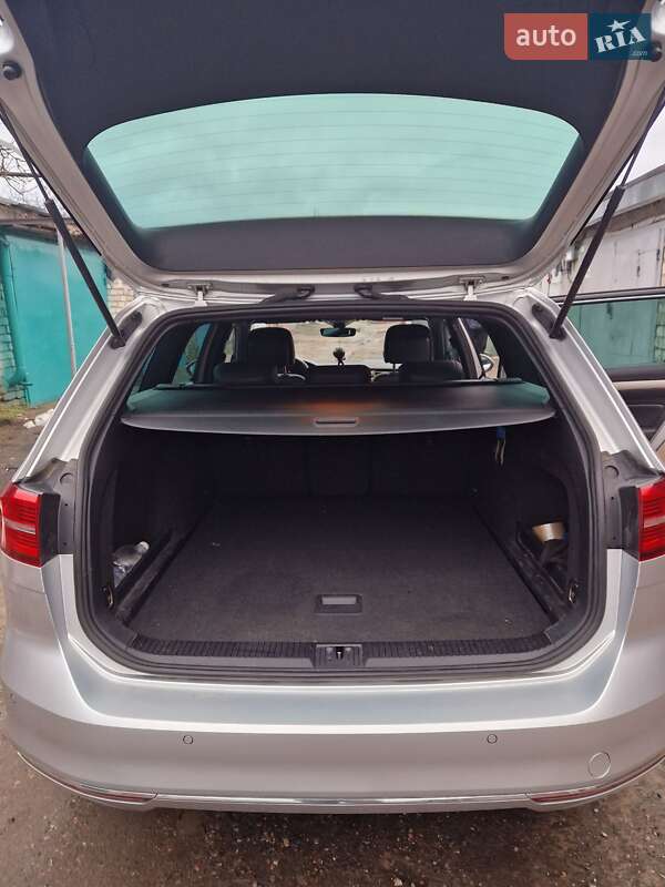 Универсал Volkswagen Passat 2018 в Южноукраинске