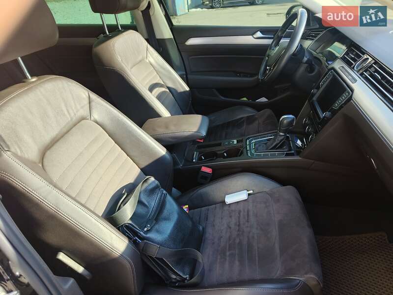 Универсал Volkswagen Passat 2015 в Виннице