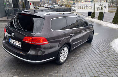 Универсал Volkswagen Passat 2011 в Львове