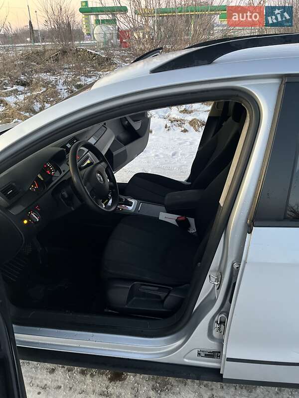 Универсал Volkswagen Passat 2009 в Львове