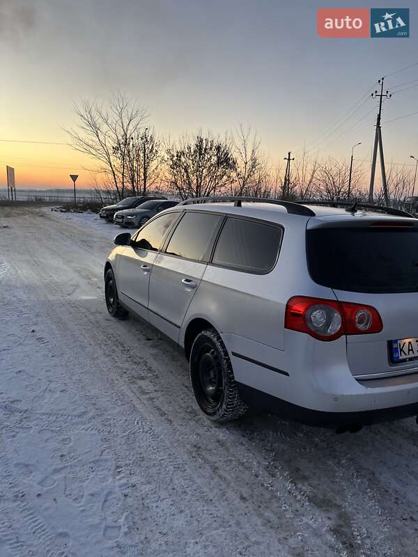 Универсал Volkswagen Passat 2009 в Львове