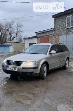 Универсал Volkswagen Passat 2005 в Городке