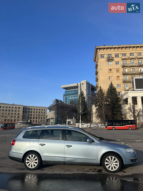 Универсал Volkswagen Passat 2005 в Харькове
