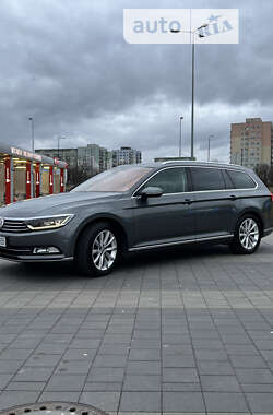 Универсал Volkswagen Passat 2016 в Луцке