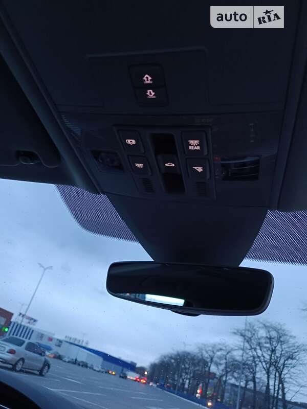 Универсал Volkswagen Passat 2015 в Одессе