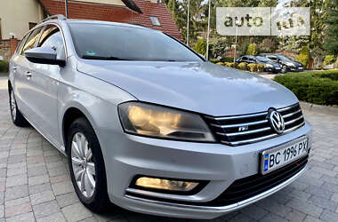 Универсал Volkswagen Passat 2012 в Стрые