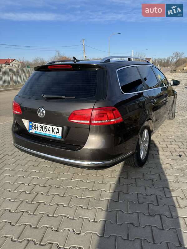 Универсал Volkswagen Passat 2014 в Одессе