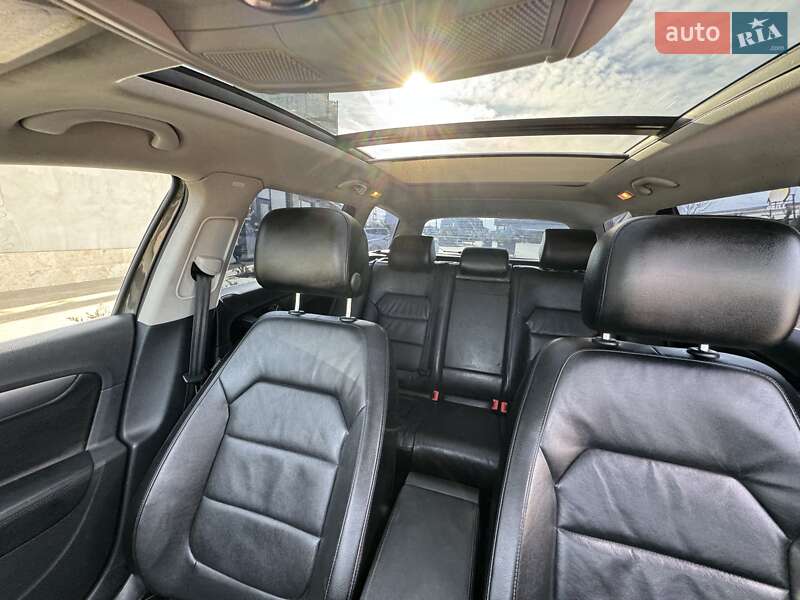 Универсал Volkswagen Passat 2014 в Одессе