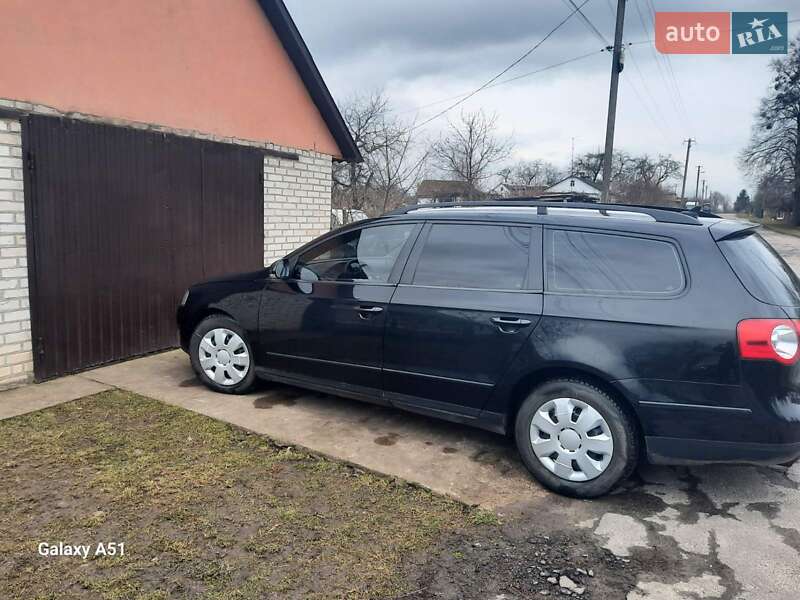Універсал Volkswagen Passat 2010 в Горохові