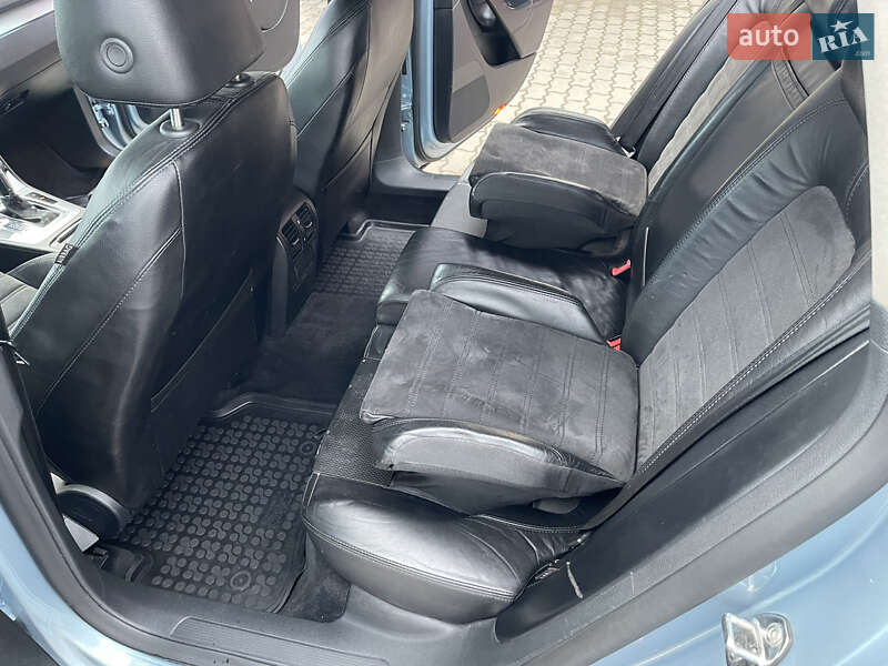 Универсал Volkswagen Passat 2006 в Калуше