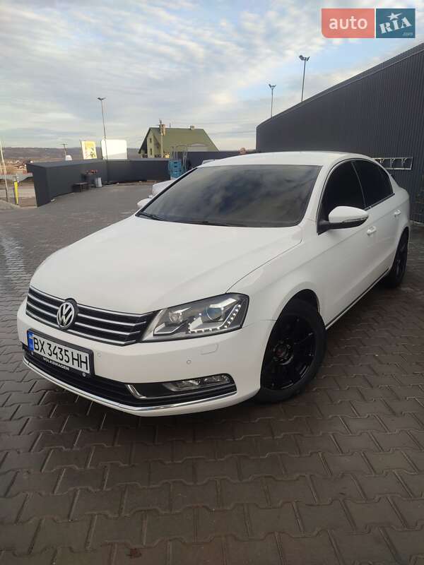 Volkswagen Passat 2011 Volkswagen Passat 2011