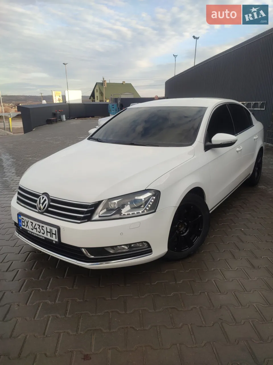 2010 Volkswagen Passat - мініатюра 13