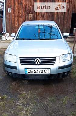 Седан Volkswagen Passat 2003 в Глыбокой