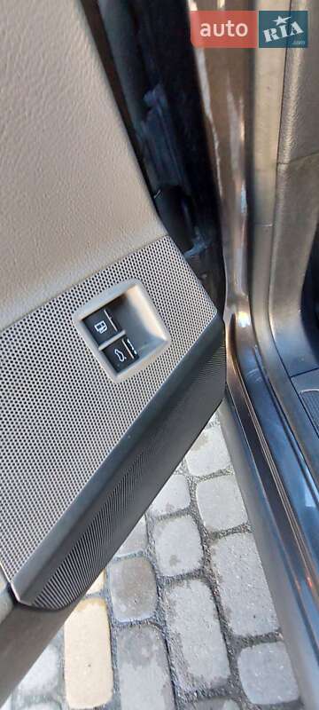 Универсал Volkswagen Passat 2006 в Львове