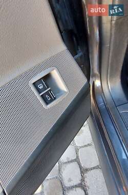 Универсал Volkswagen Passat 2006 в  фото 6 Универсал Volkswagen Passat 2006 в