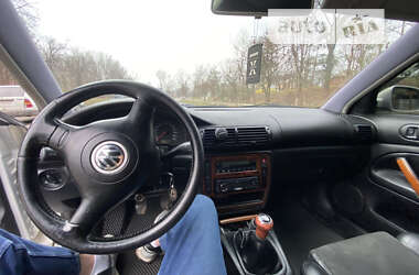 Универсал Volkswagen Passat 2000 в Дрогобыче