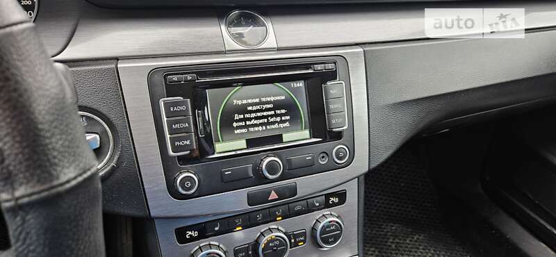 Универсал Volkswagen Passat 2013 в Житомире фото 10 Универсал Volkswagen Passat 2013 в Житомире