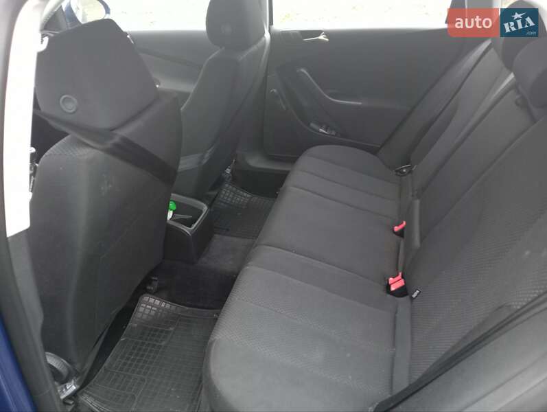 Універсал Volkswagen Passat 2006 в Василькові