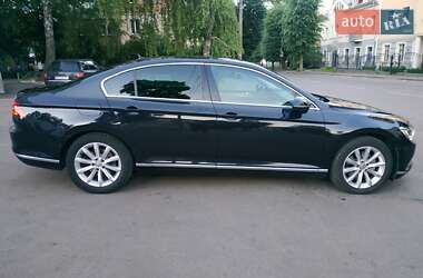 Седан Volkswagen Passat 2017 в Житомирі