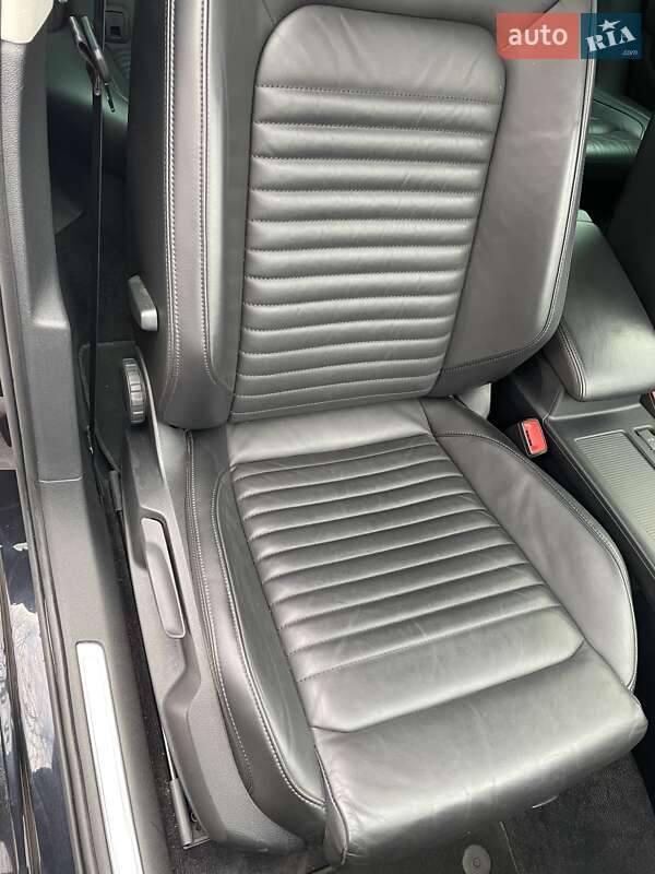 Седан Volkswagen Passat 2017 в Житомире