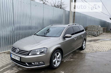 Універсал Volkswagen Passat 2012 в Коломиї