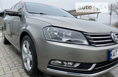 Універсал Volkswagen Passat 2012 в Коломиї