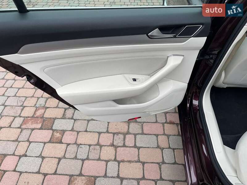 Универсал Volkswagen Passat 2015 в Сарнах