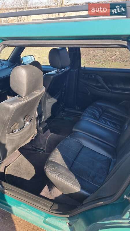 Універсал Volkswagen Passat 1994 в Шептицькому