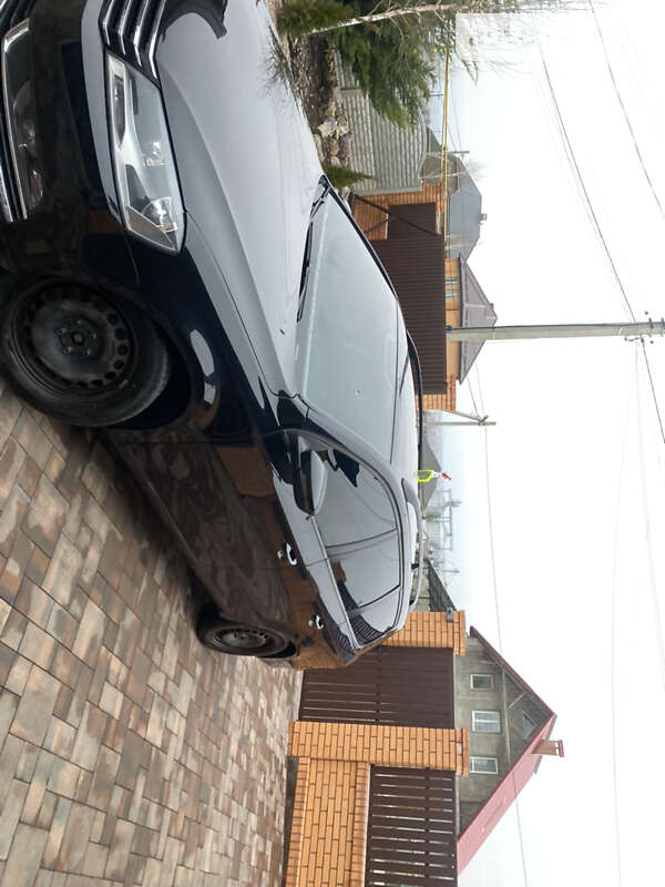 Універсал Volkswagen Passat 2011 в Одесі