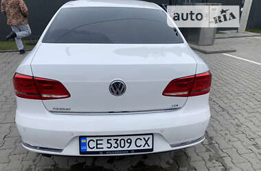 Седан Volkswagen Passat 2014 в Черновцах