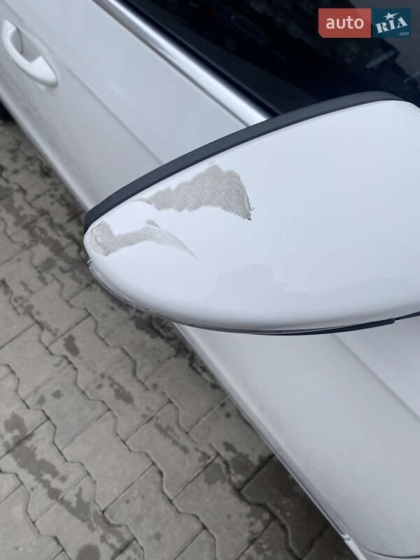 Седан Volkswagen Passat 2014 в Черновцах