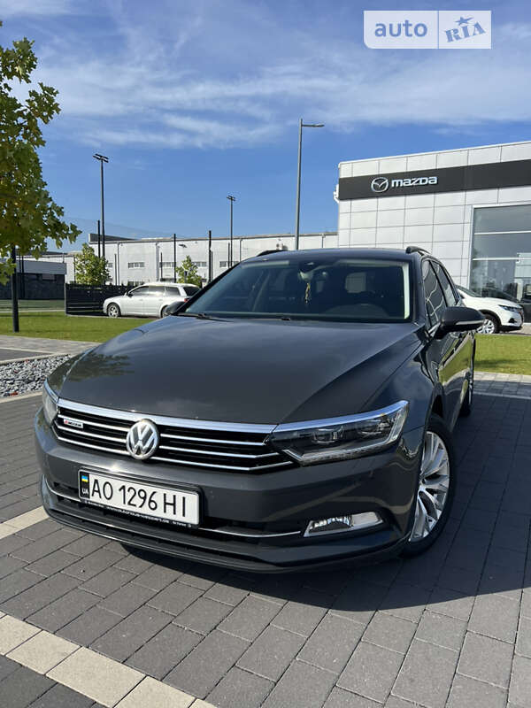 Универсал Volkswagen Passat 2015 в Мукачево